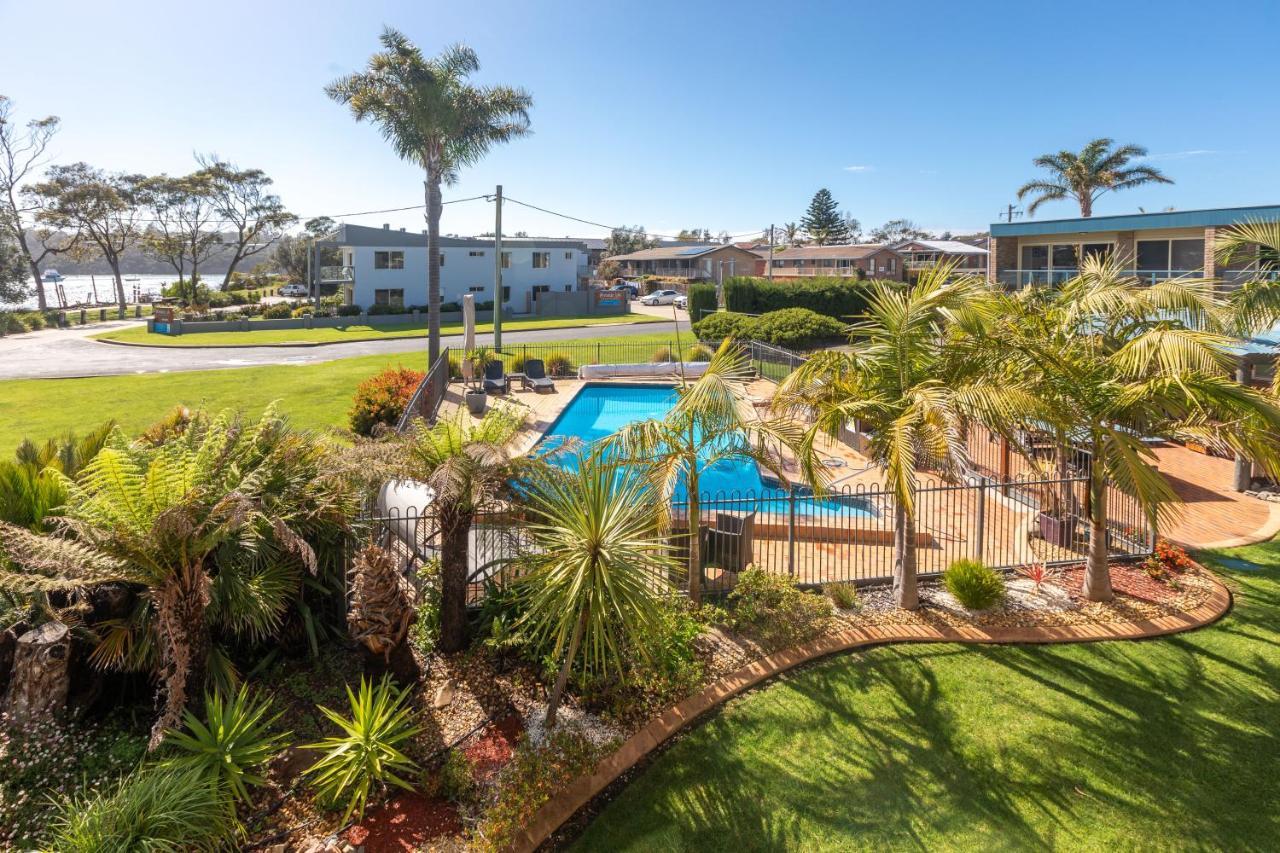 The Retreat Lakeside Merimbula Exterior photo